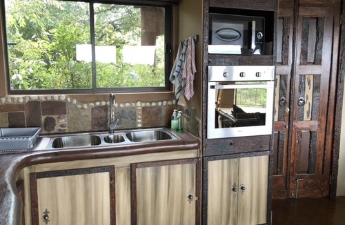 Vaalwater Cabin | Leopards Rock Bush Boutique