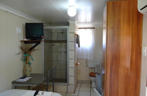 Lephalale House | Lephalale Guest House