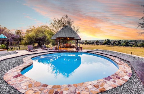 Vaalwater Cabin | Leseli Lodge
