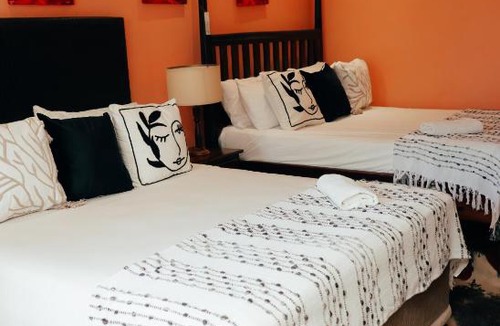 Ga-Segonyana House | Letona Guesthouse
