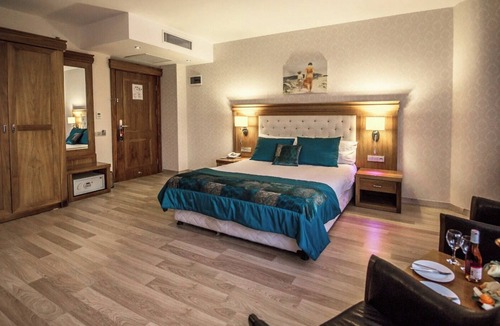 Mezetli Hotel | LİVA HOTEL MERSİN
