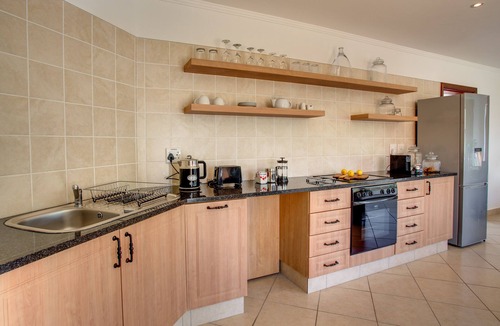 Robberg Beach House | Limoni Luxury Suites