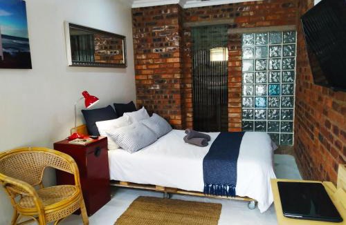 Elarduspark House | Limonite GuestHouse