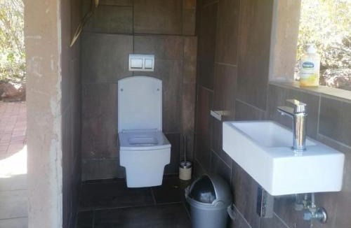 Cullinan Cabin | Lion and Cheetah Sanctuary