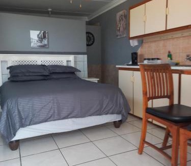 Mossel Bay Apartment | Lion's Cave 1