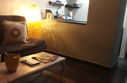 Middelburg House | Lisané accomodation. Comfortable spacious, simplicity.