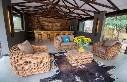 Thorny Bush Game Reserve Cabin | Little Africa Safari Lodge