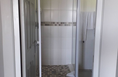 Jongensfontein Bed & Breakfast | Little Rock Guest House