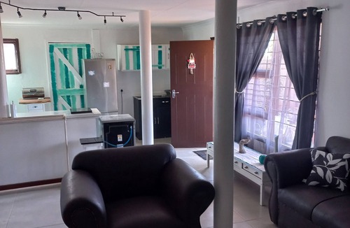 Jeffreys Bay House | Little View