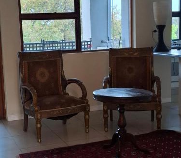 Sandown Apartment | Live in Sandton City