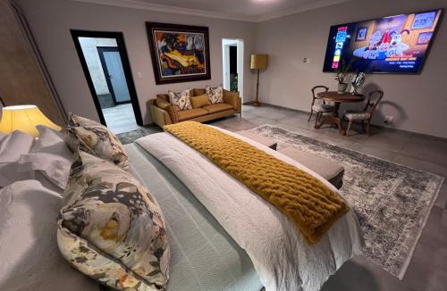 Linkside House | Living and cooking with locals in the Garden Route