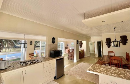 Malagas House | Living The Breede - Birdsong Cottage
