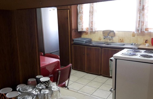 Westdene Apartment | Loch Logan Furnished 2 bedroom 2 bathroom apartment