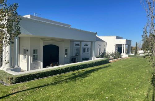 Durbanville House | Loch Lynne Estate