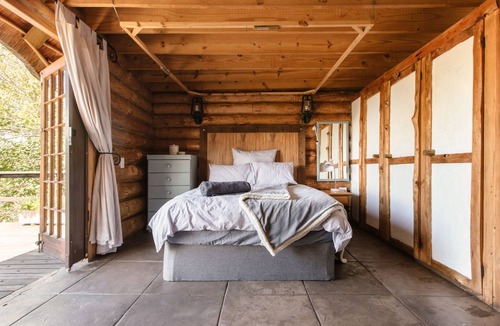 Broederstroom Other | Log Home (with Hot Tub) Overlooking The Lion & Safari Park