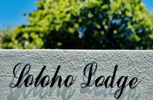 Sea Point Bed & Breakfast | LOLOHO LODGE - 24h solar power