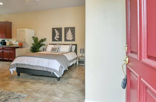Pleasant Hill Apartment | Longer Stays 20 mins from Oakland & Berkeley & Vallejo