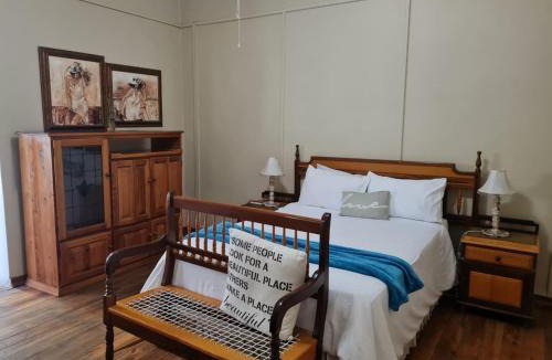 Rustenburg House | Lourie Inn