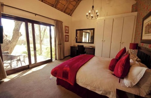 Greater Johannesburg Metropolitan Area Cabin | Lourie Lodge