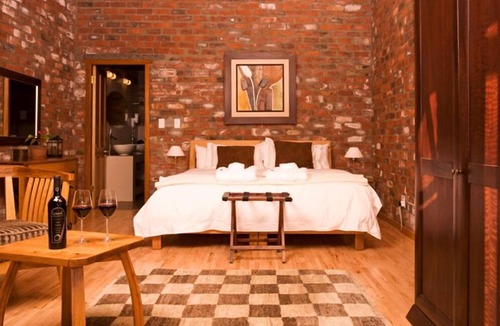 Vlottenburg House | Lovane Boutique Wine Estate & Guesthouse