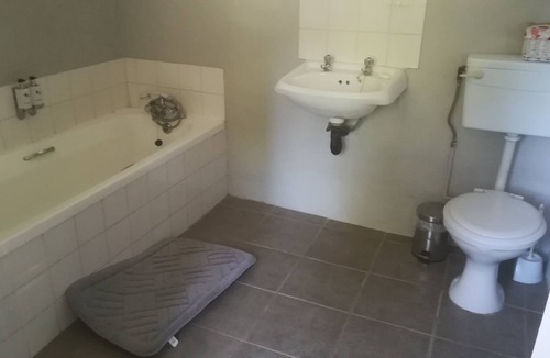 Underberg Cottage | Lovely 1-Bed Cottage in Underberg
