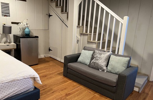 San Bruno House | Lovely 1BR/1BA/Office room/W-Dryer/Business Travel