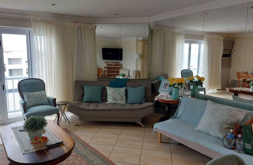 Jeffreys Bay Apartment | Lovely 2 bedrooms, 2 bathrooms Flat with sea view
