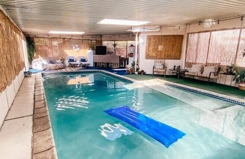Foster City House | Lovely and cozy- Pet & 420 Friendly with heated indoor pool
