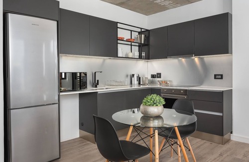 Cape Town City Centre Apartment | Lovely and Stylish Apartment l De Waterkant