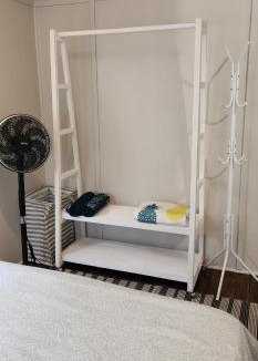 Sunnydale Apartment | Lovely Cabin with private garden
