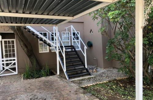 Lone Hill Apartment | Lovely rental unit with No loadshedding