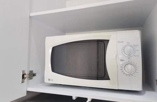 Hartenbos Apartment | Lovely Studio Apartment with secure parking