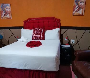 Mzamba Beach House | Lunganakho Country Lodge