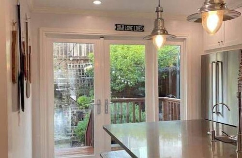 Westlake House | Lux Urban Oasis near SFSU/Airport/BART and shops