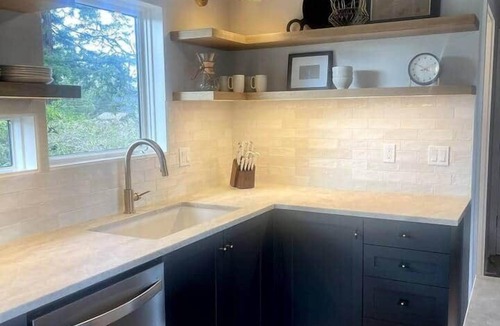 Freestone House | Luxe Guest Home *Walk to Downtown Sebastopol