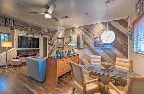 Lodi Apartment | Luxurious Downtown Lodi Apartment in Wine Country!