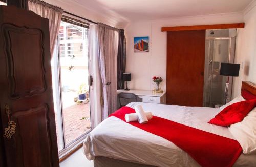 Mowbray Apartment | Luxurious Flatlet in the heart of Mowbray
