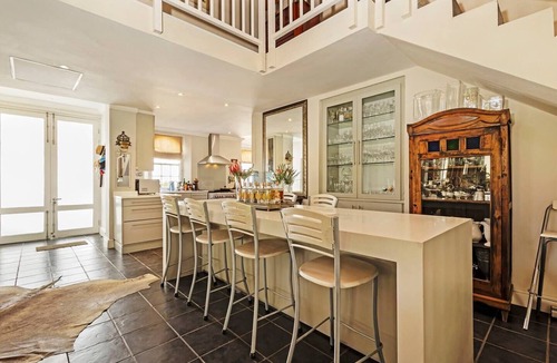 Stellenbosch House | Luxurious Golf Estate Living