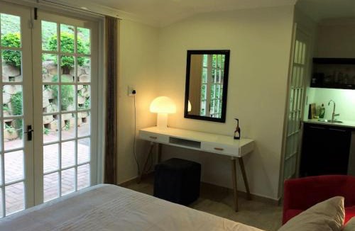 Ballito Apartment | Luxurious Room in excellent proximity to Beach
