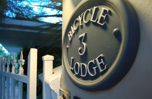 Tokai Cottage | Luxurious self-catering cottage sleeping up to 4 adults