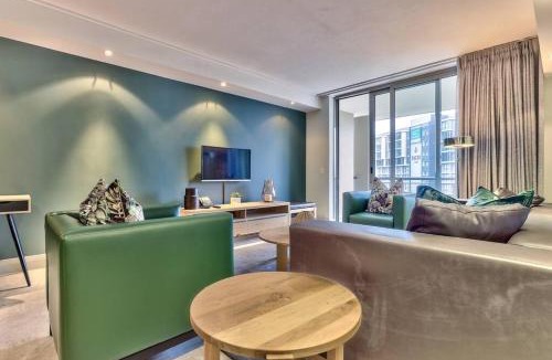 Victoria and Alfred Waterfront Apartment | Luxury 1 Bedroom apartment in Canal Quays