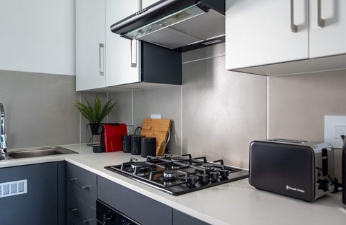 Ballito Apartment | Luxury 1 - Bedroom Garden Apartment