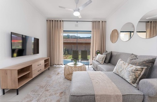 Ballito Apartment | Luxury 1 - Bedroom Garden Apartment