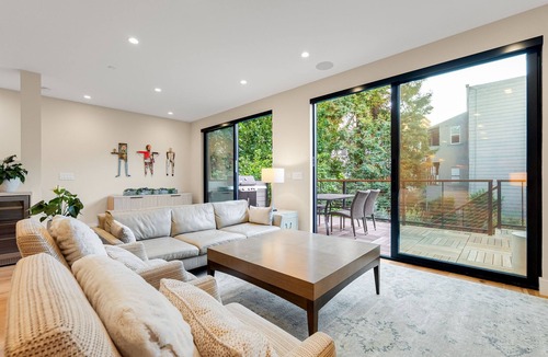 Pacific Heights Apartment | Luxury 3BR/2 BA Apartment in amazing Cow Hollow/Pacific Heights neighborhood