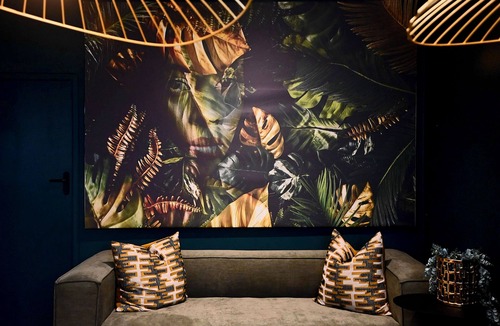 Stellenbosch Central Apartment | Luxury African Gem in Historic Stellenbosch