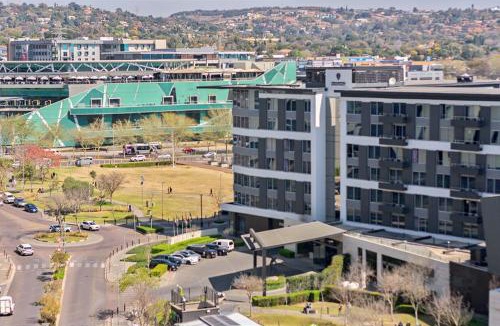 Menlyn Apartment | Luxury Apartment 830 on Menlyn Maine