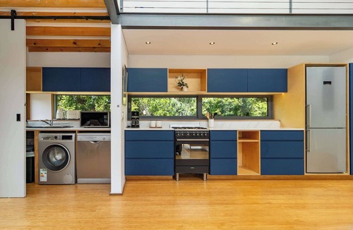 Helgarda Estate House | Luxury Eco Haven with Garden Cottage - Hout Bay