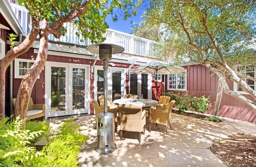Napa House | Luxury Home in 5 Star Resort.