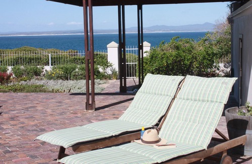 Westcliff Villa | Luxury Ocean front Villa, 2-6 Bedrooms, Hermanus Cliffpath