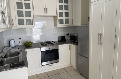Tokai House | Luxury Self Catering - 301